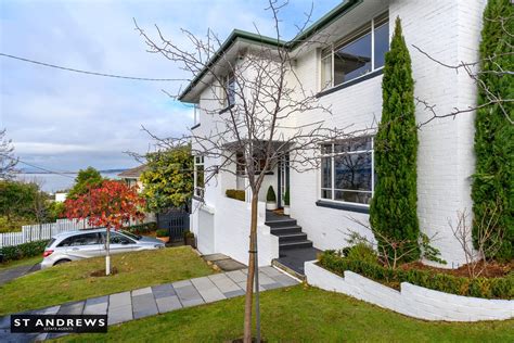 oakleigh avenue|42 oakleigh avenue taroona.